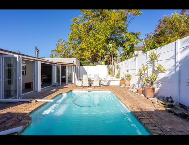 3 BEDROOM FREEHOLD SOLD IN WYNBERG UPPER
